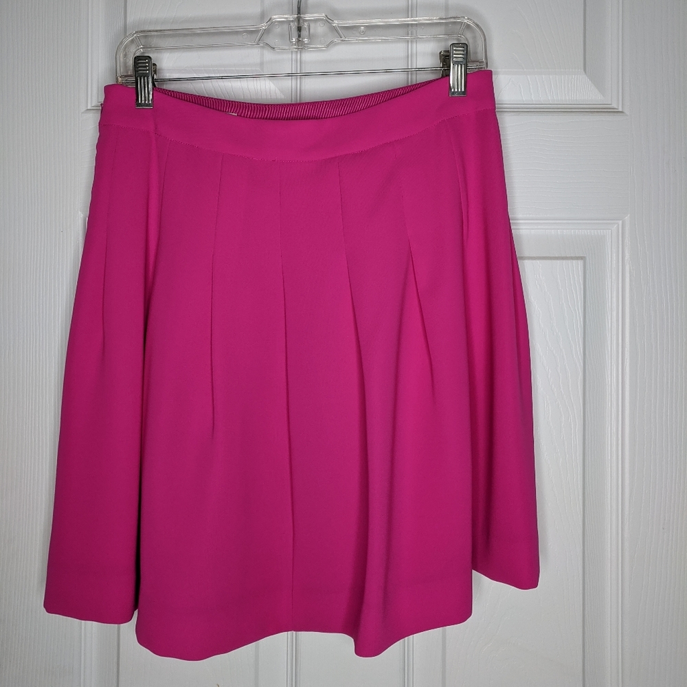Pleated skirt